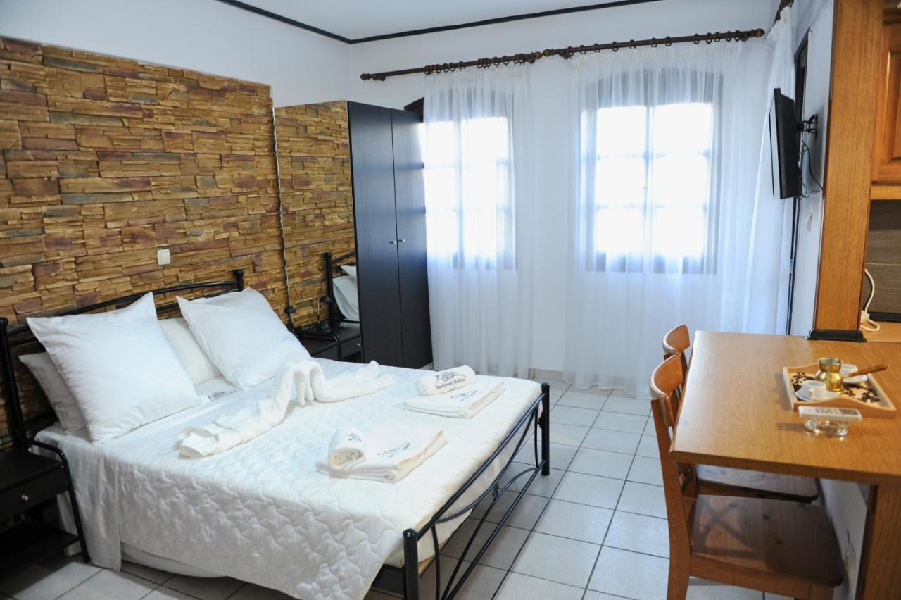 Karlovasi Studios Karlovassi Buitenkant foto