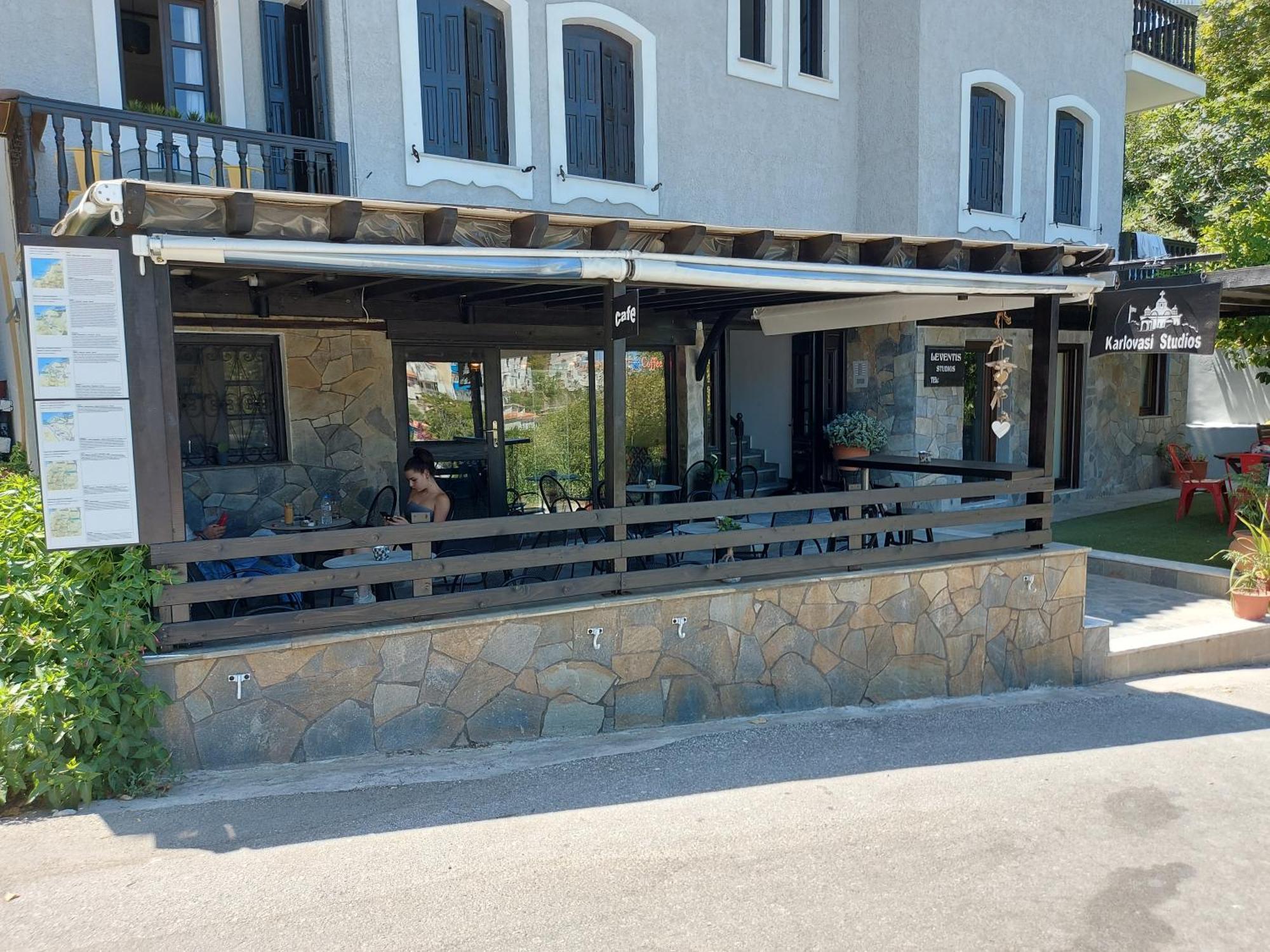 Karlovasi Studios Karlovassi Buitenkant foto